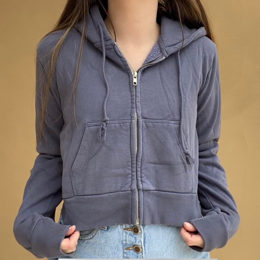 BNWT Brandy Melville Cropped Crystal Hoodie | Blue / Grey